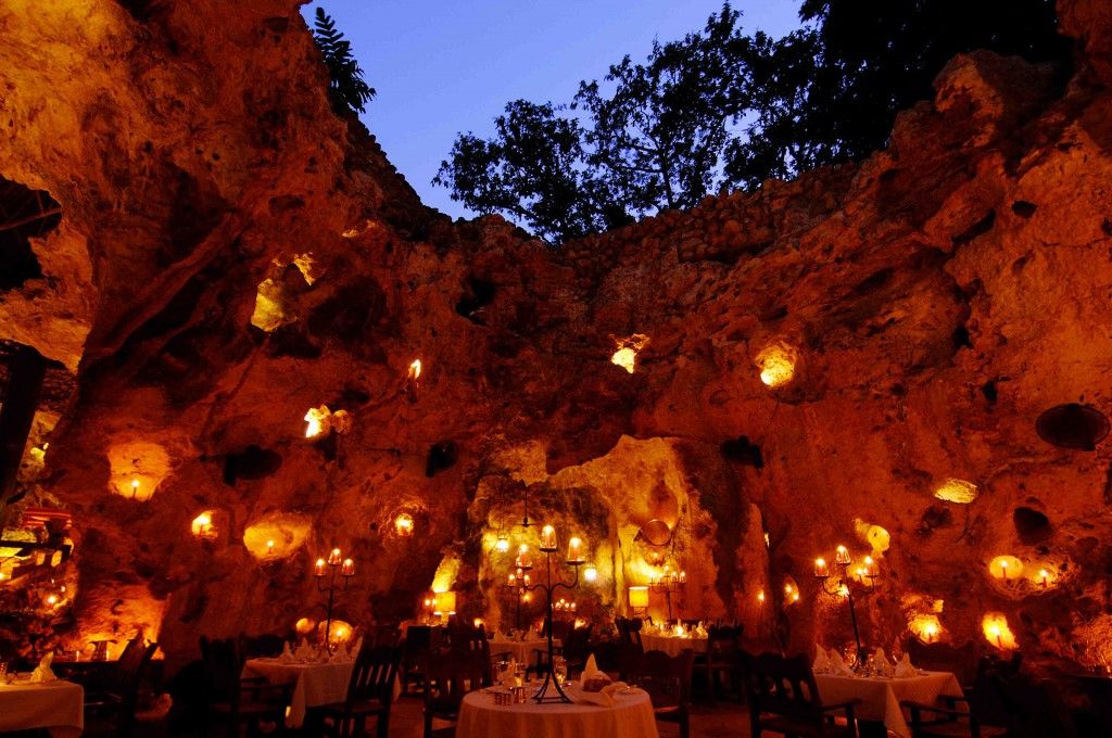 Ali-Barbours-Cave-Restaurant-7