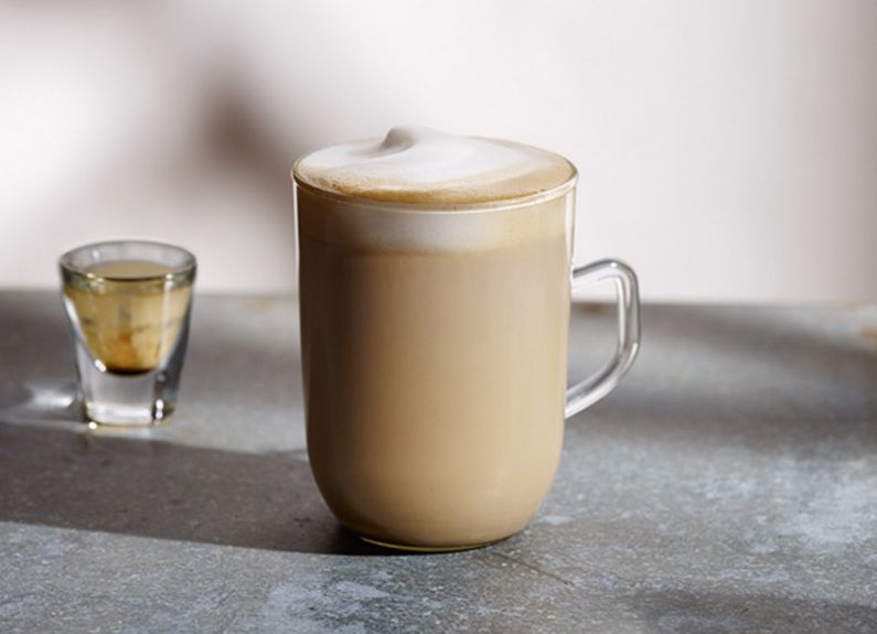 Starbucks-Latte_espresso-shot-I