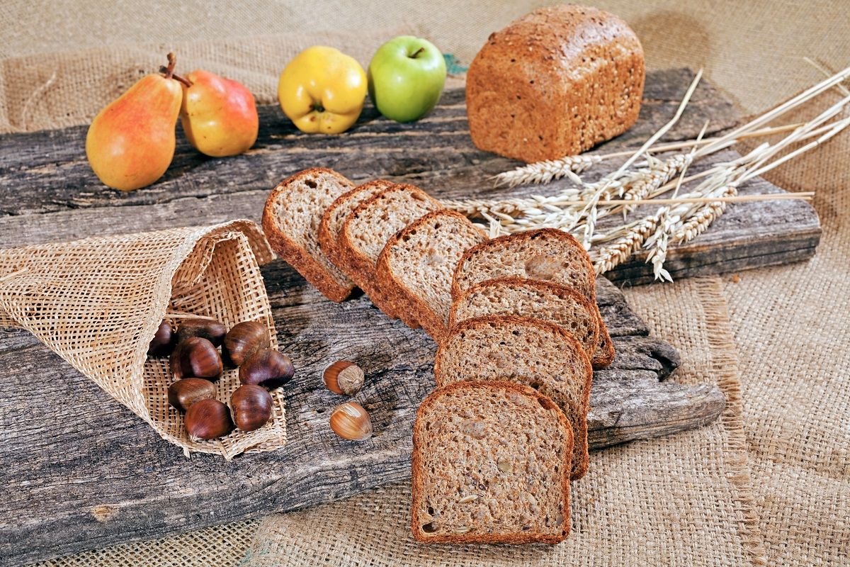 Decoration with rye bread