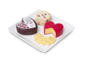 20190208164246_Aldi-Valentine-Day-Cheese-2019