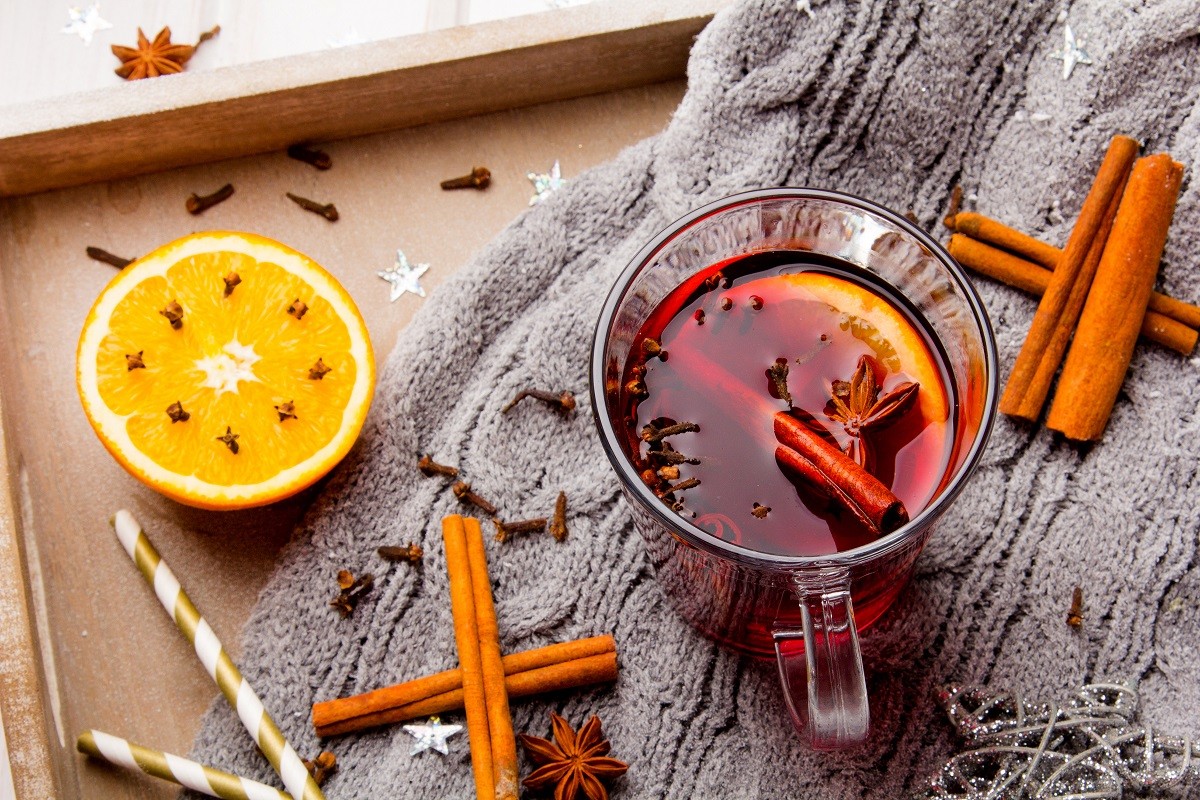 Christmas mulled wine with cinnamon, orange and anise