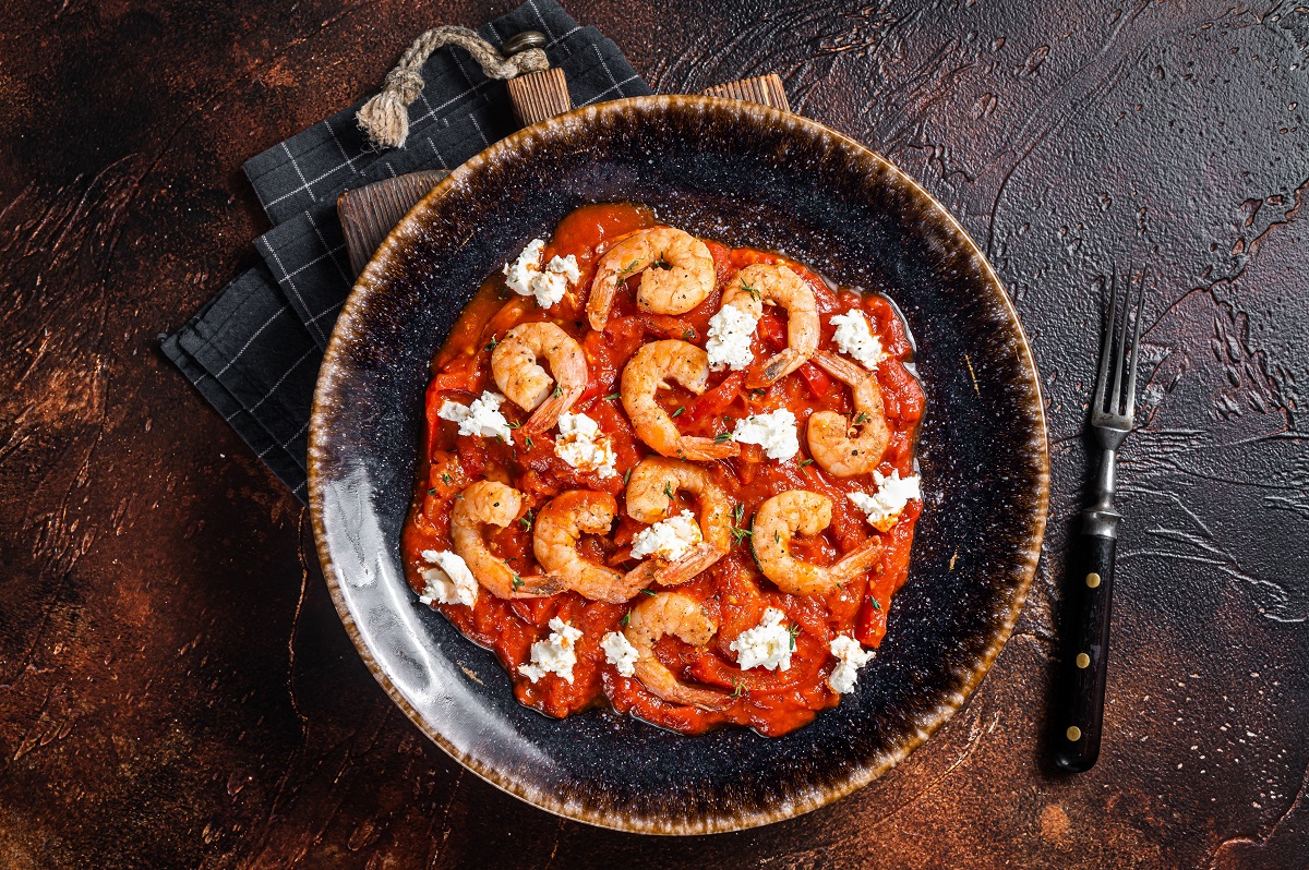 Saganaki,Shrimp,Prawns,With,Tomato,And,Feta,Cheese,On,A