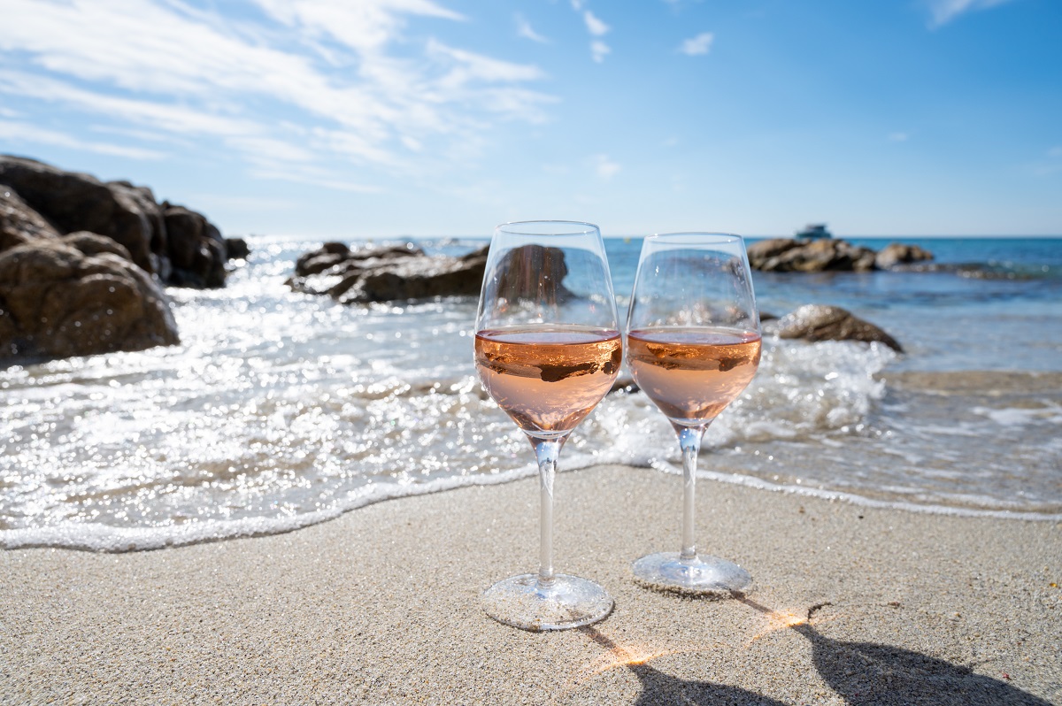 Summer,Time,In,Provence,,Two,Glasses,Of,Cold,Rose,Wine