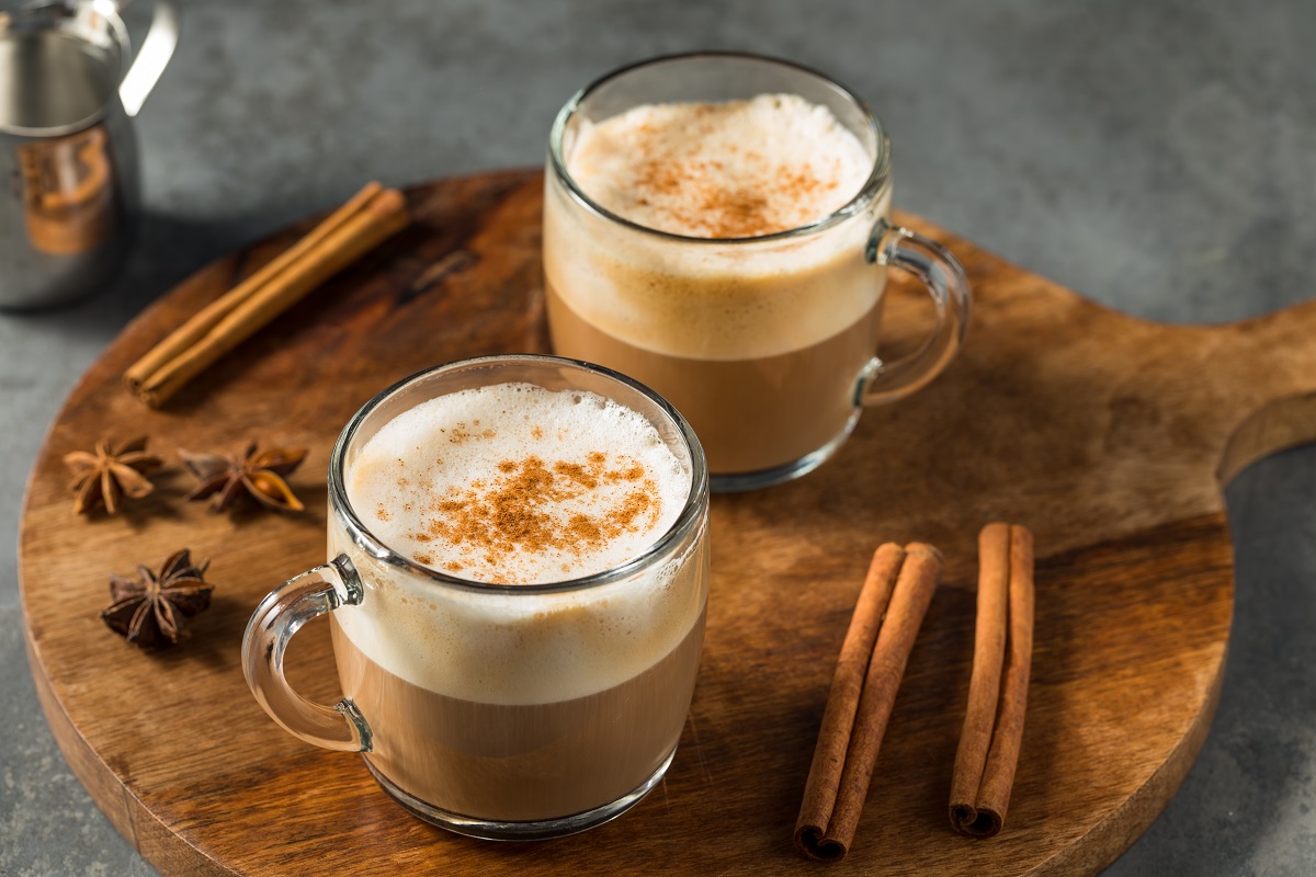 Warm,Dirty,Chai,Latte,With,Milk,And,Spices