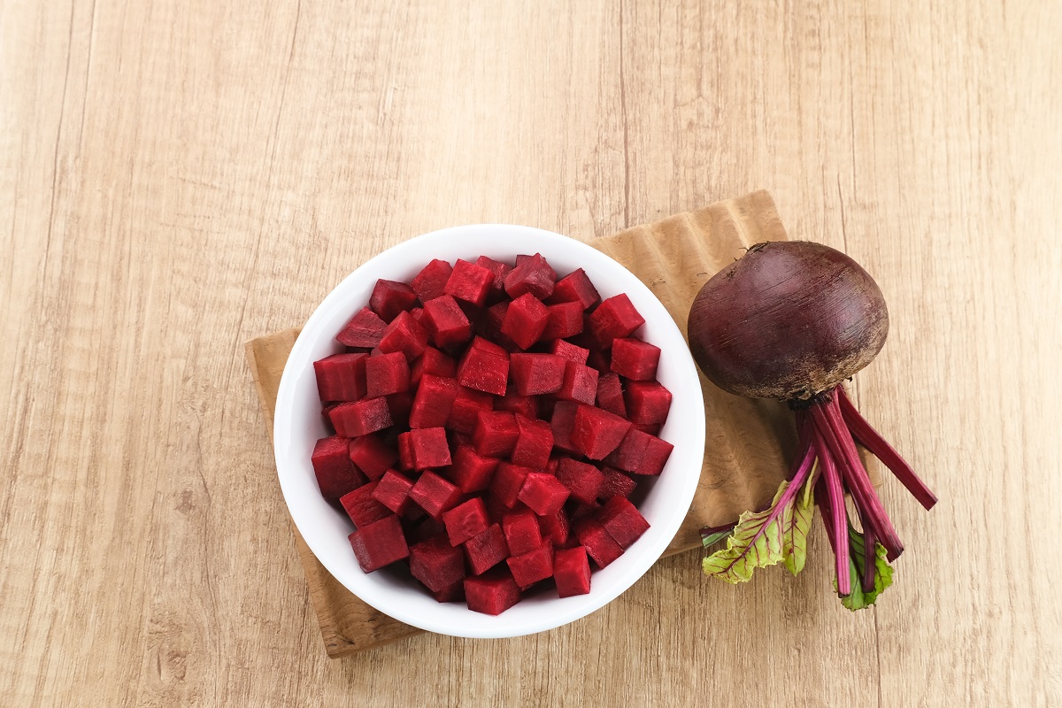 Fresh,Organic,Beetroot,Slices,Served,In,A,Bowl,On,A